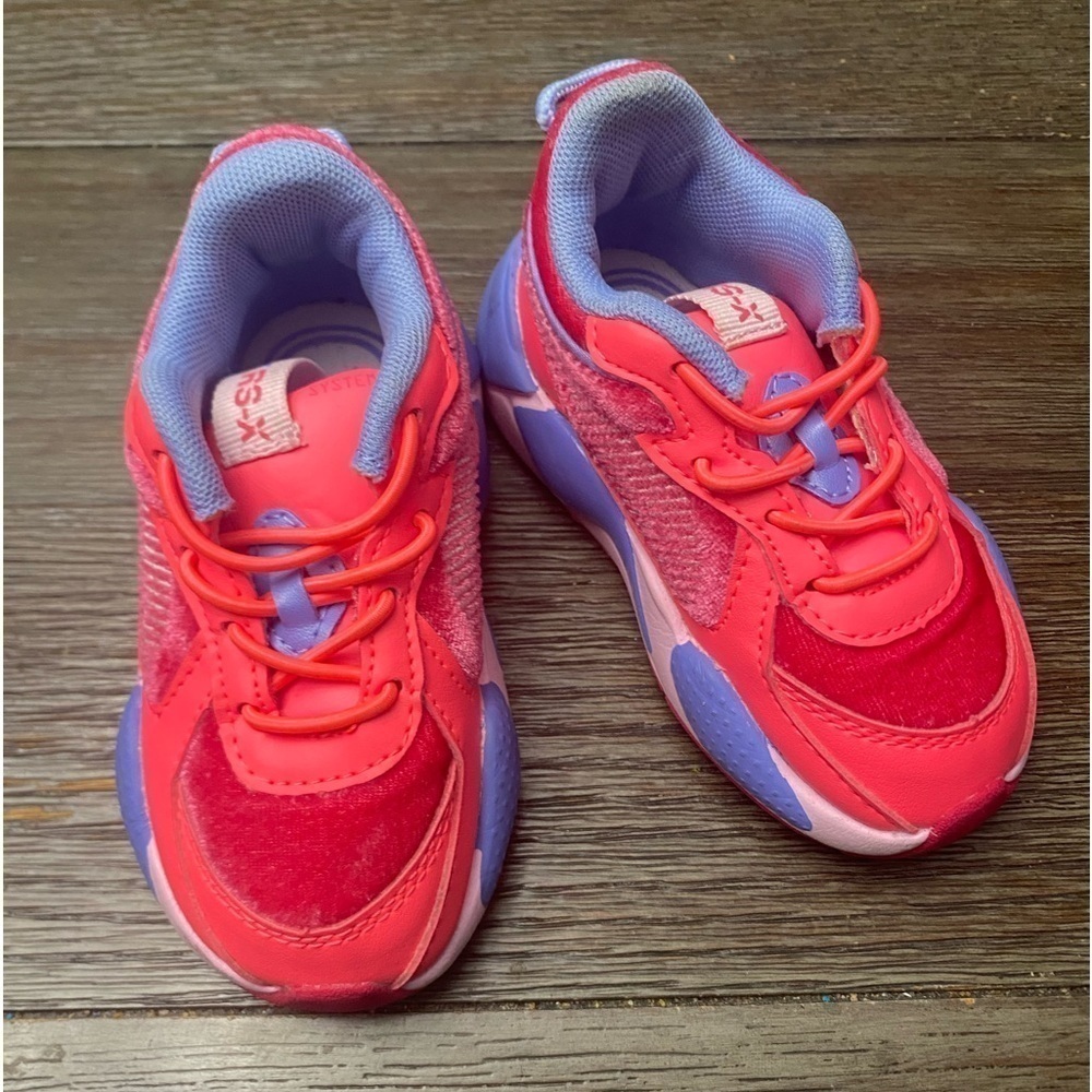 PUMA RS X Valentines Athletic Sneakers Pink
Girls Size 6C